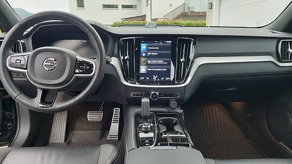 Volvo V60 2022 photo 4