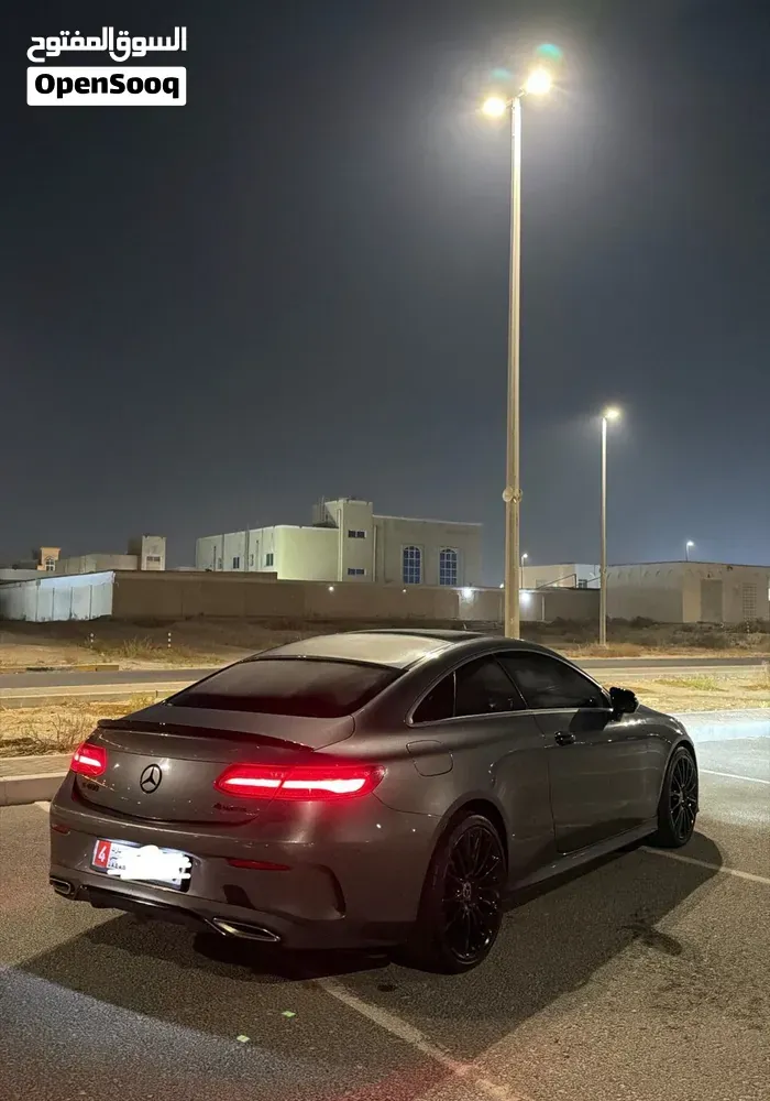 Mercedes-Benz E-Class 2017 photo 4