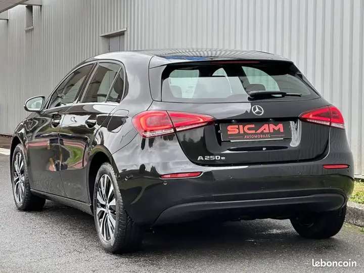 Mercedes-Benz A-Class 2021 photo 4