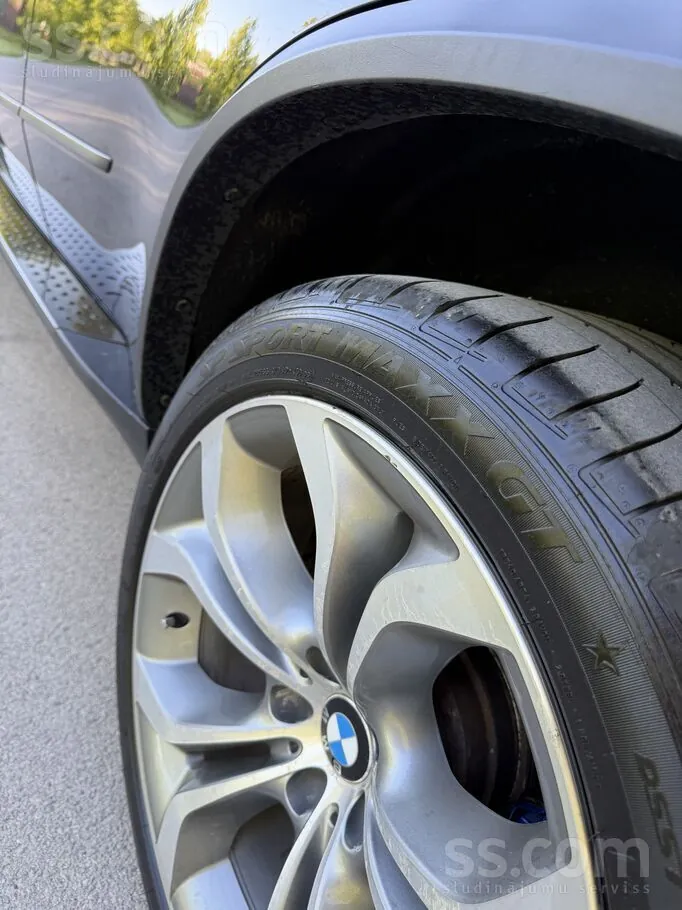 BMW X5 2011 photo 3