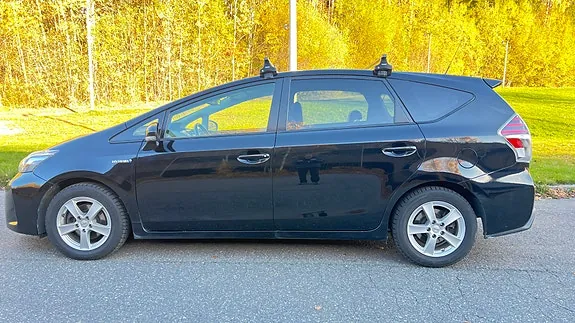 Toyota Prius 2017 photo 4