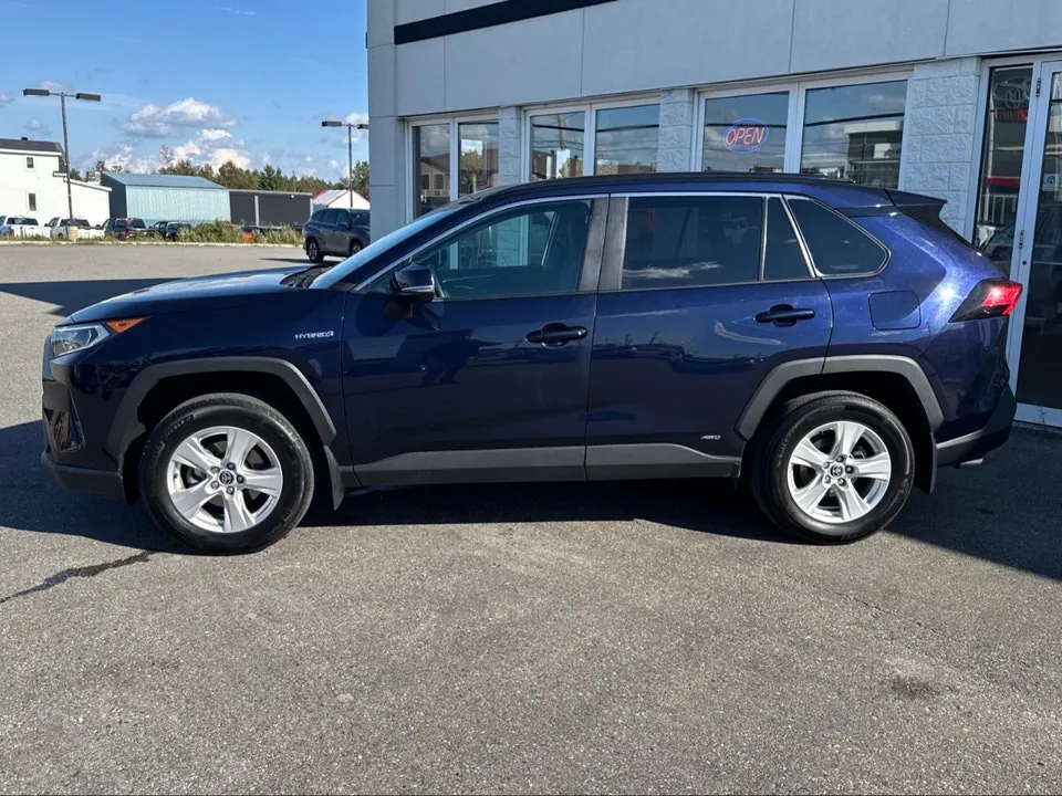 Toyota Rav4 2021 photo 3