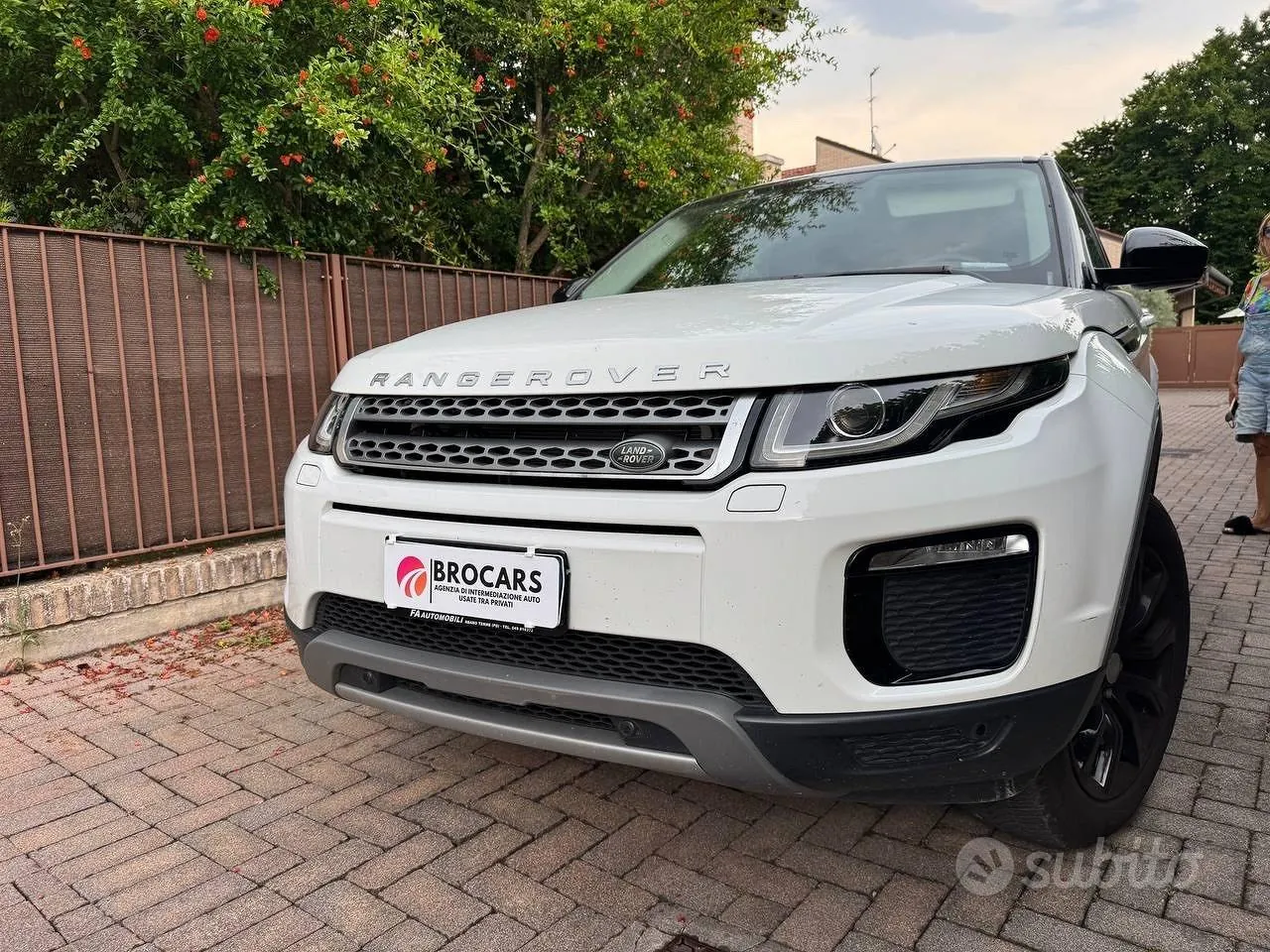 Land Rover Range Rover Evoque 2019 photo 4
