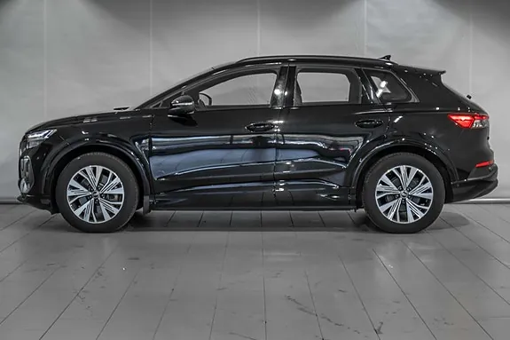 Audi Q4 E-Tron 2025 photo 4