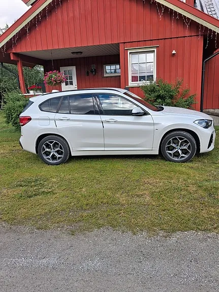 BMW X1 2020 photo 2