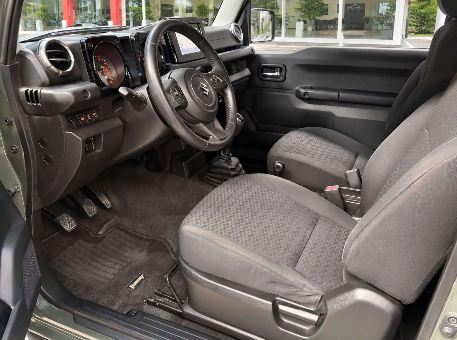 Suzuki Jimny 2018 photo 5