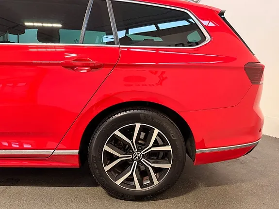 Volkswagen Passat 2021 photo 4