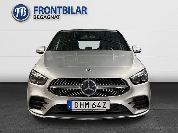 Mercedes-Benz B180 2020 photo 2