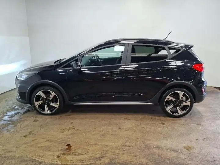 Ford Fiesta 2023 photo 4