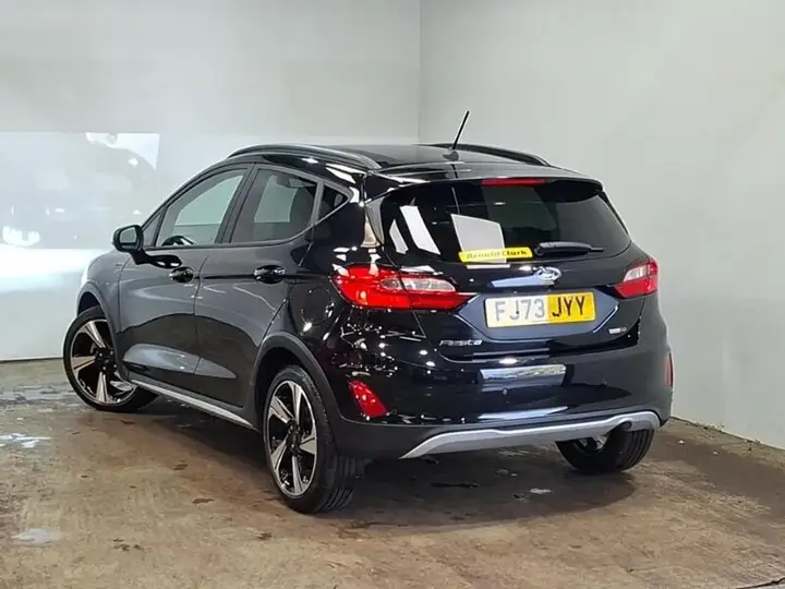 Ford Fiesta 2023 photo 2