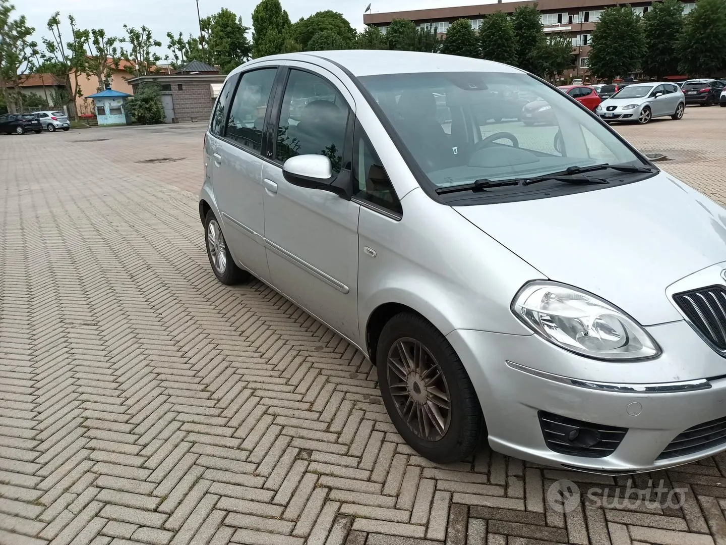 Lancia Musa 2010 photo 5