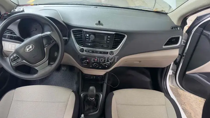 Hyundai Accent 2019 photo 2