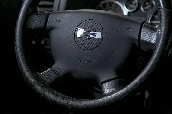 Hummer H3 2005 photo 5