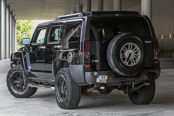 Hummer H3 2005 photo 3