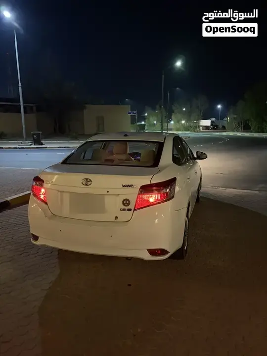 Toyota Yaris 2016 photo 2