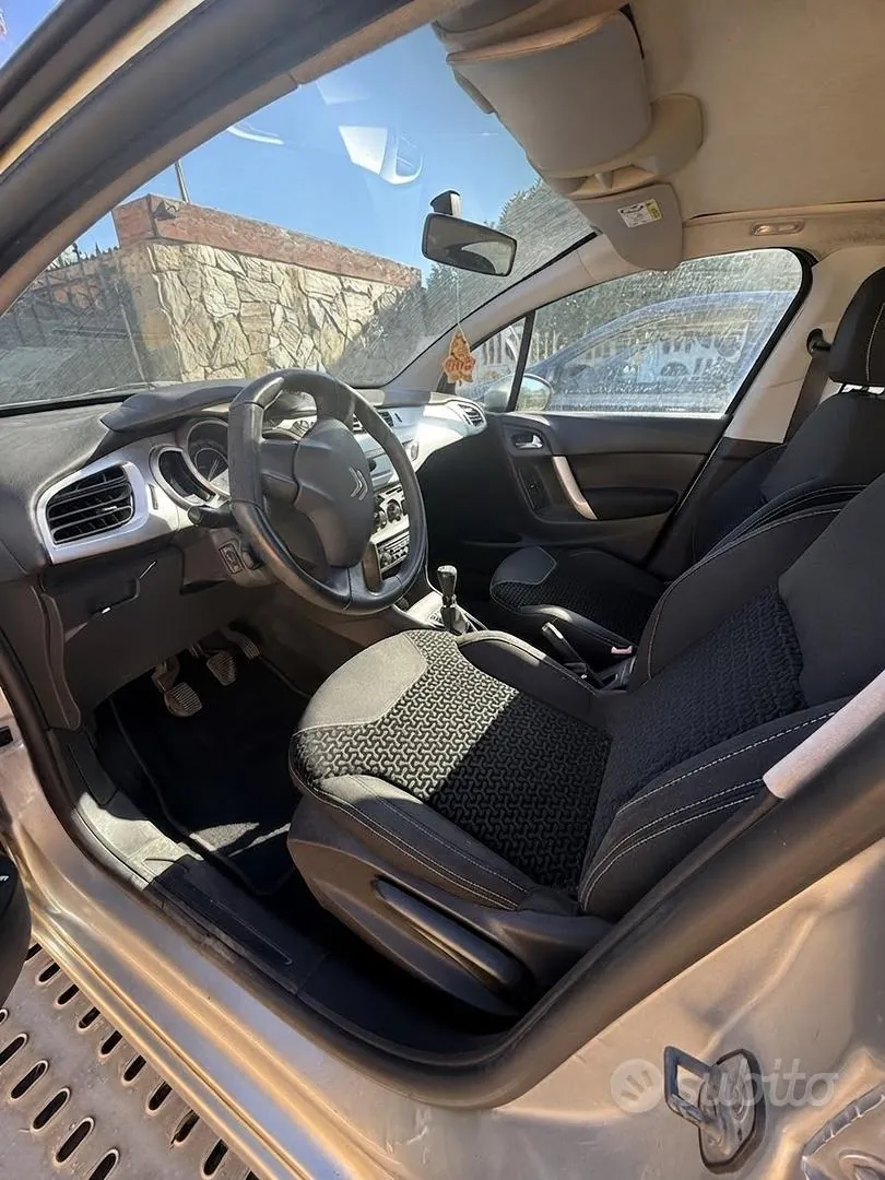 Citroen C3 2010 photo 5