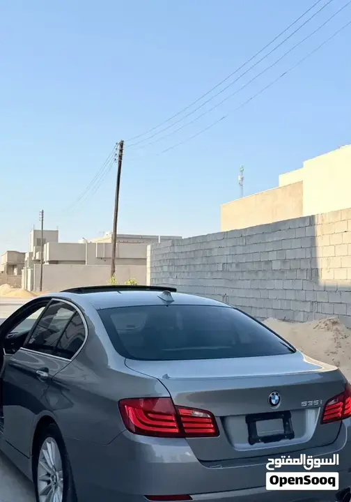 BMW 5 Series 2012 photo 4