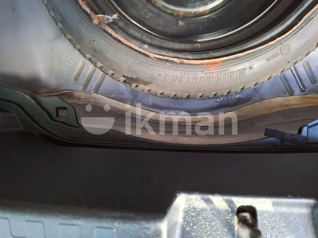 Toyota Aqua 2014 photo 4