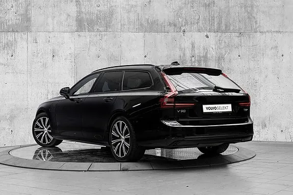 Volvo V90 2025 photo 3