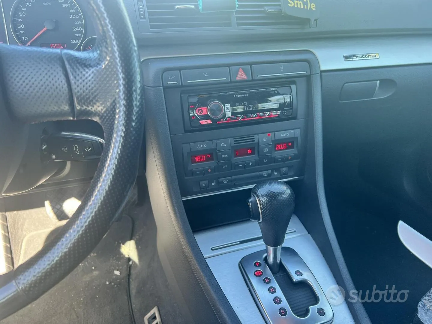 Audi A4 2008 photo 2