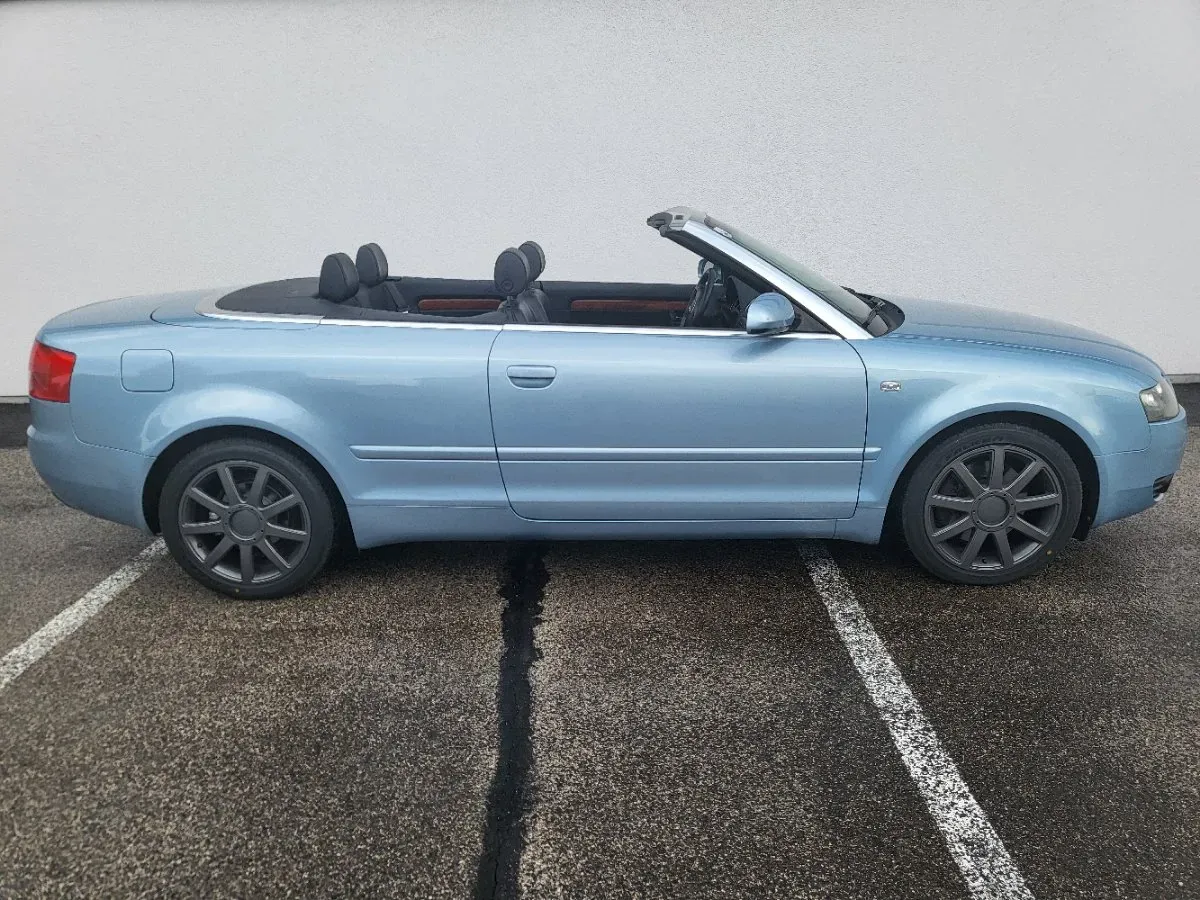 Audi A4 2003 photo 3