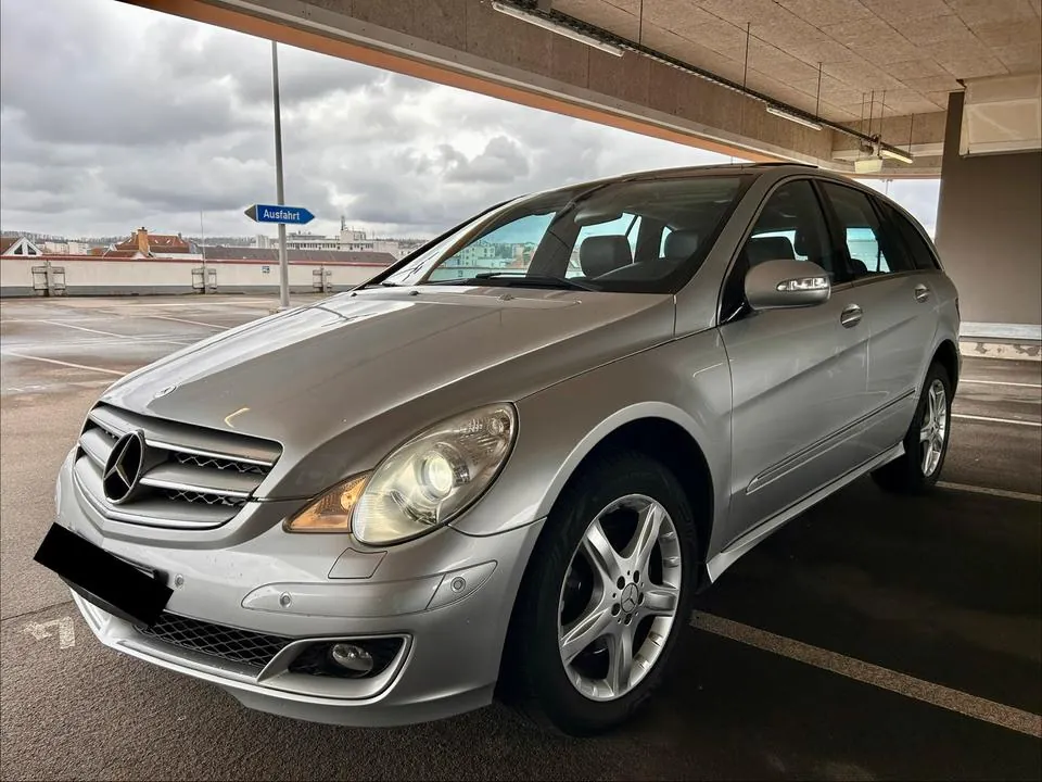 Mercedes-Benz R350