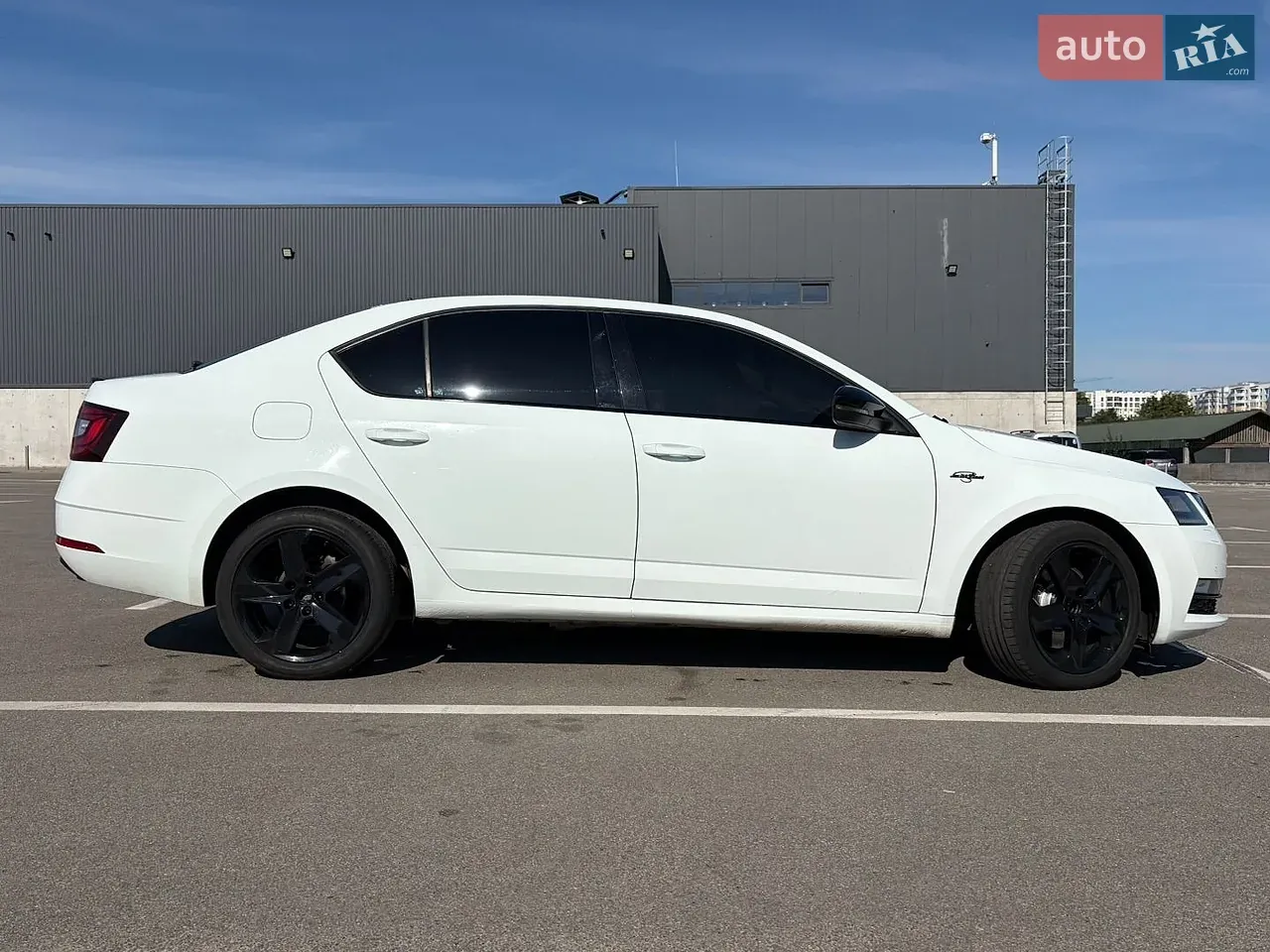 Skoda Octavia 2018 photo 3