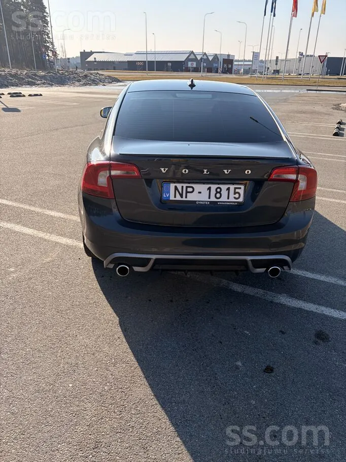 Volvo S60