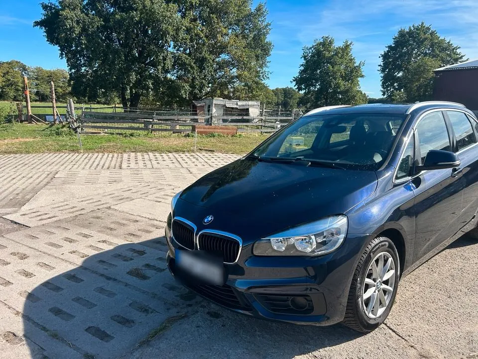 BMW 218I