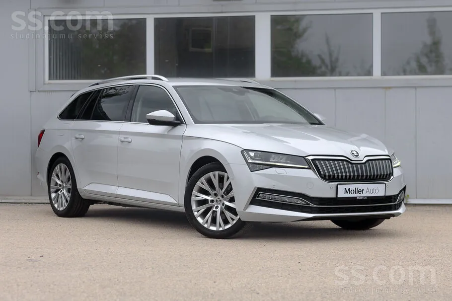 Skoda Superb 2022 photo 2
