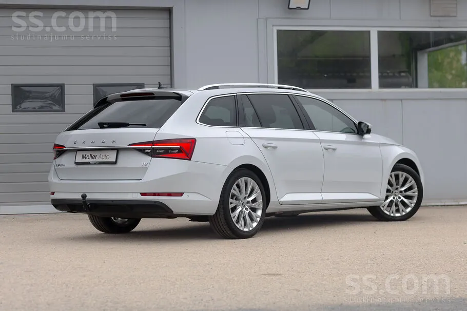 Skoda Superb 2022 photo 5