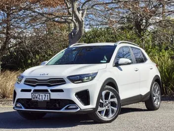 Kia Stonic 2024 photo 2