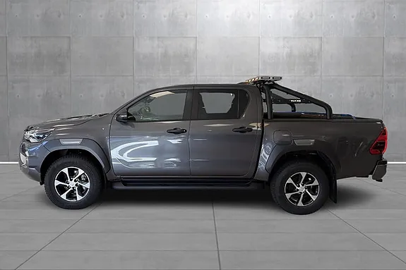 Toyota Hilux 2025 photo 3