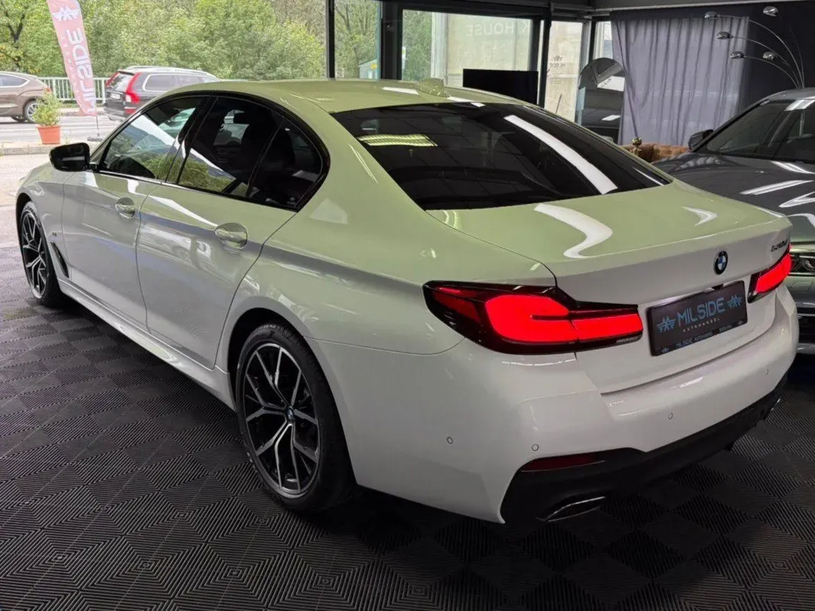 BMW 5 Series 2022 photo 3