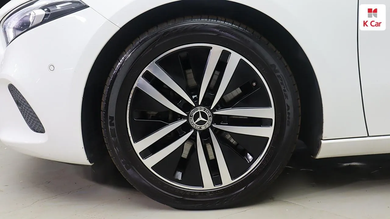 Mercedes-Benz A-Class 2021 photo 5