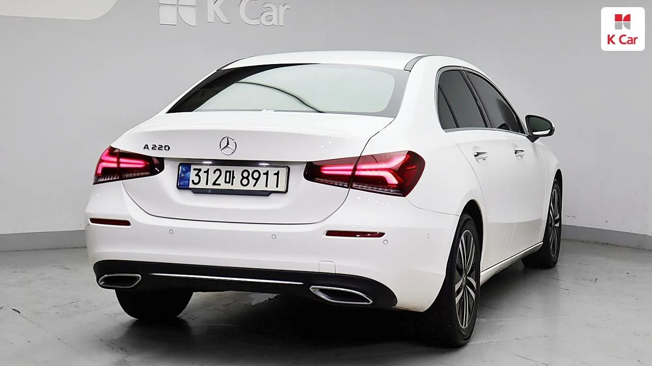 Mercedes-Benz A-Class 2021 photo 4