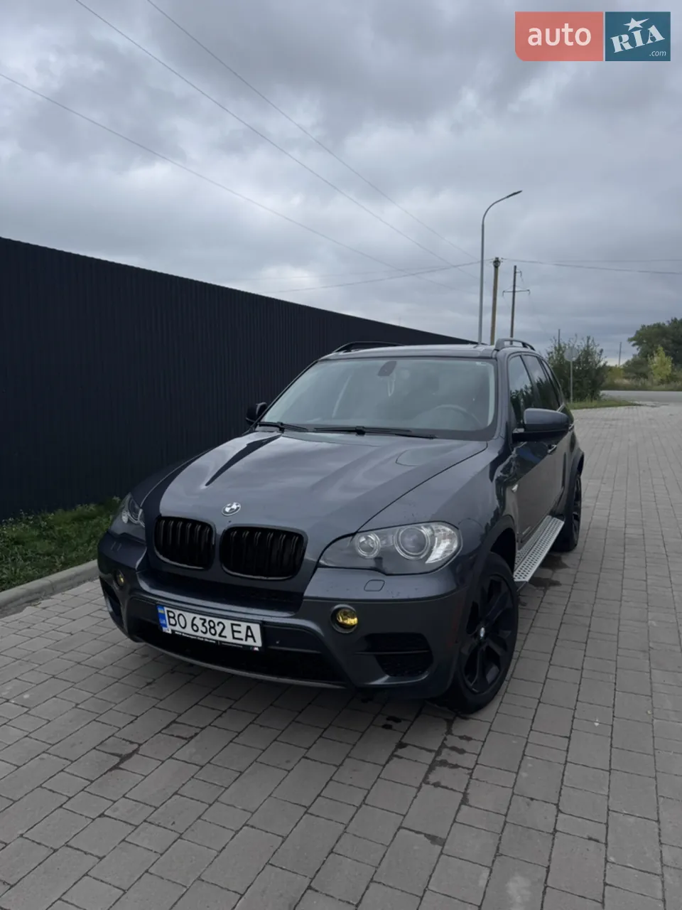 BMW X5 2010 photo 2