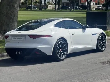 Jaguar F-Type 2015 photo 4