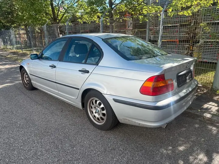 BMW 316I
