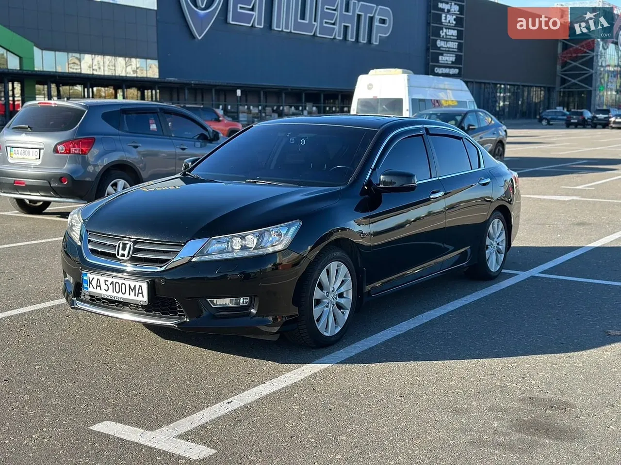 Honda Accord 2013 photo 2