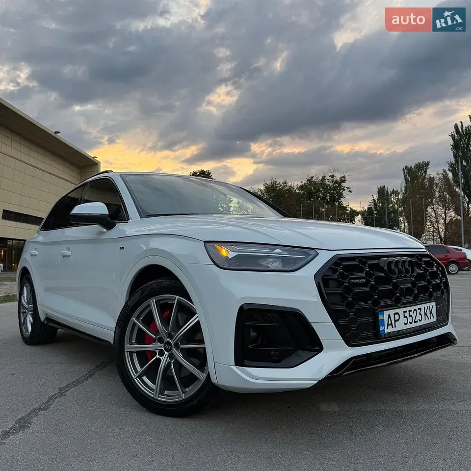 Audi Q5 2024 photo 3