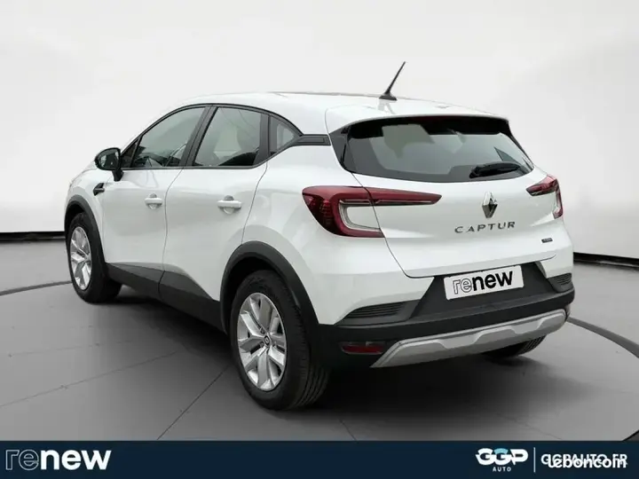 Renault Captur 2024 photo 3