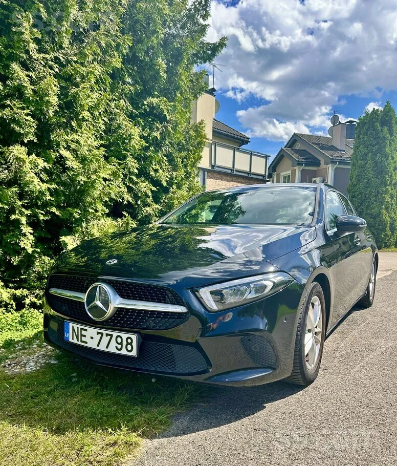 Mercedes-Benz A180 2019 photo 2