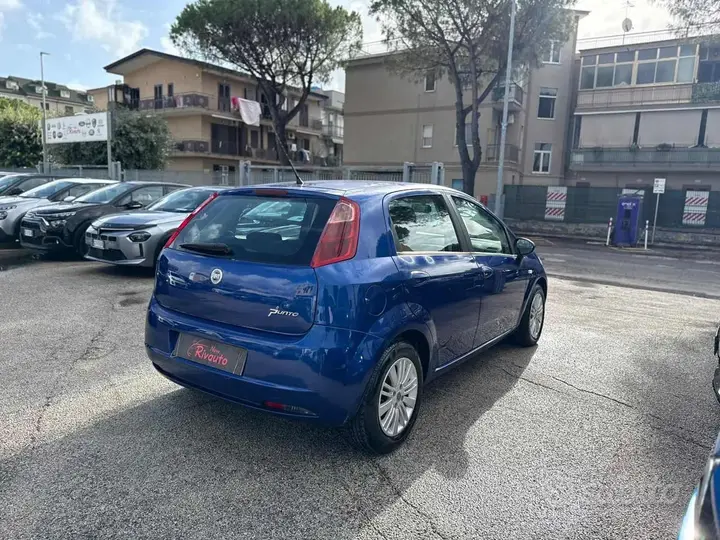 Fiat Grande Punto 2006 photo 5