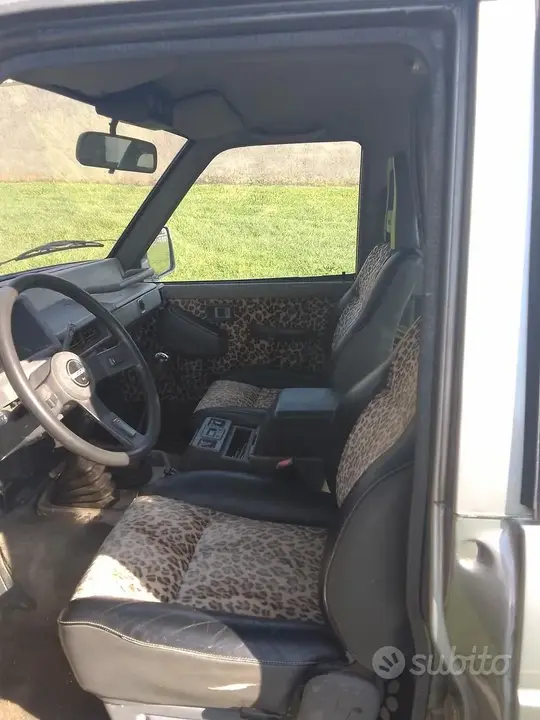 Nissan Patrol 1991 photo 4