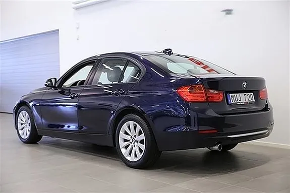 BMW 320D 2012 photo 4