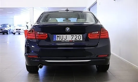 BMW 320D 2012 photo 5