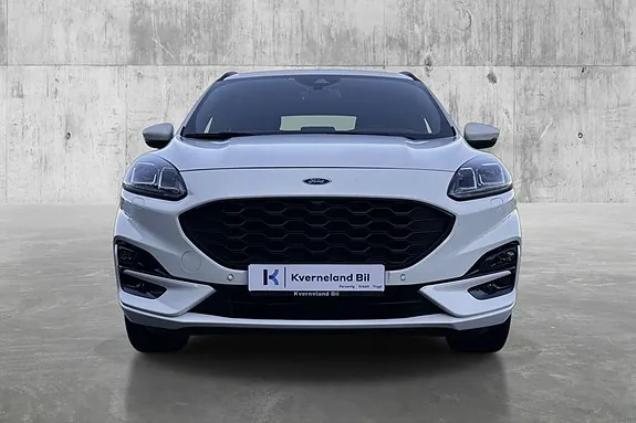 Ford Kuga 2023 photo 2