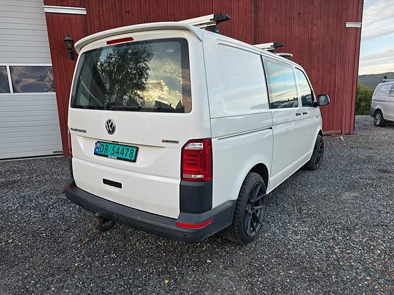Volkswagen Transporter 2019 photo 2