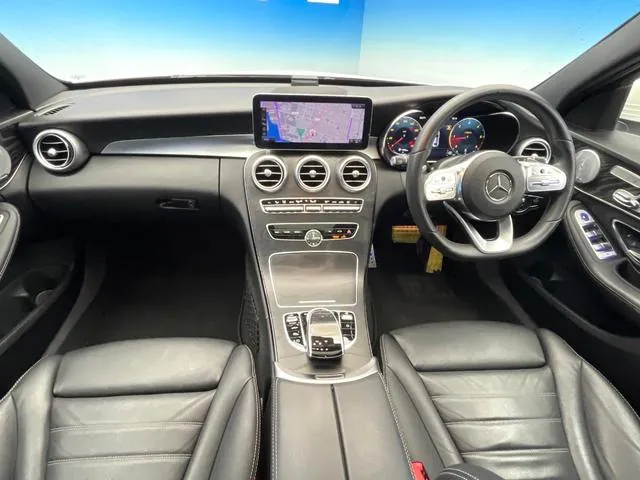 Mercedes-Benz C-Class 2019 photo 2